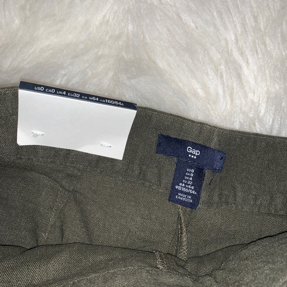NWT Gap Green Skort - Picture 3 of 5